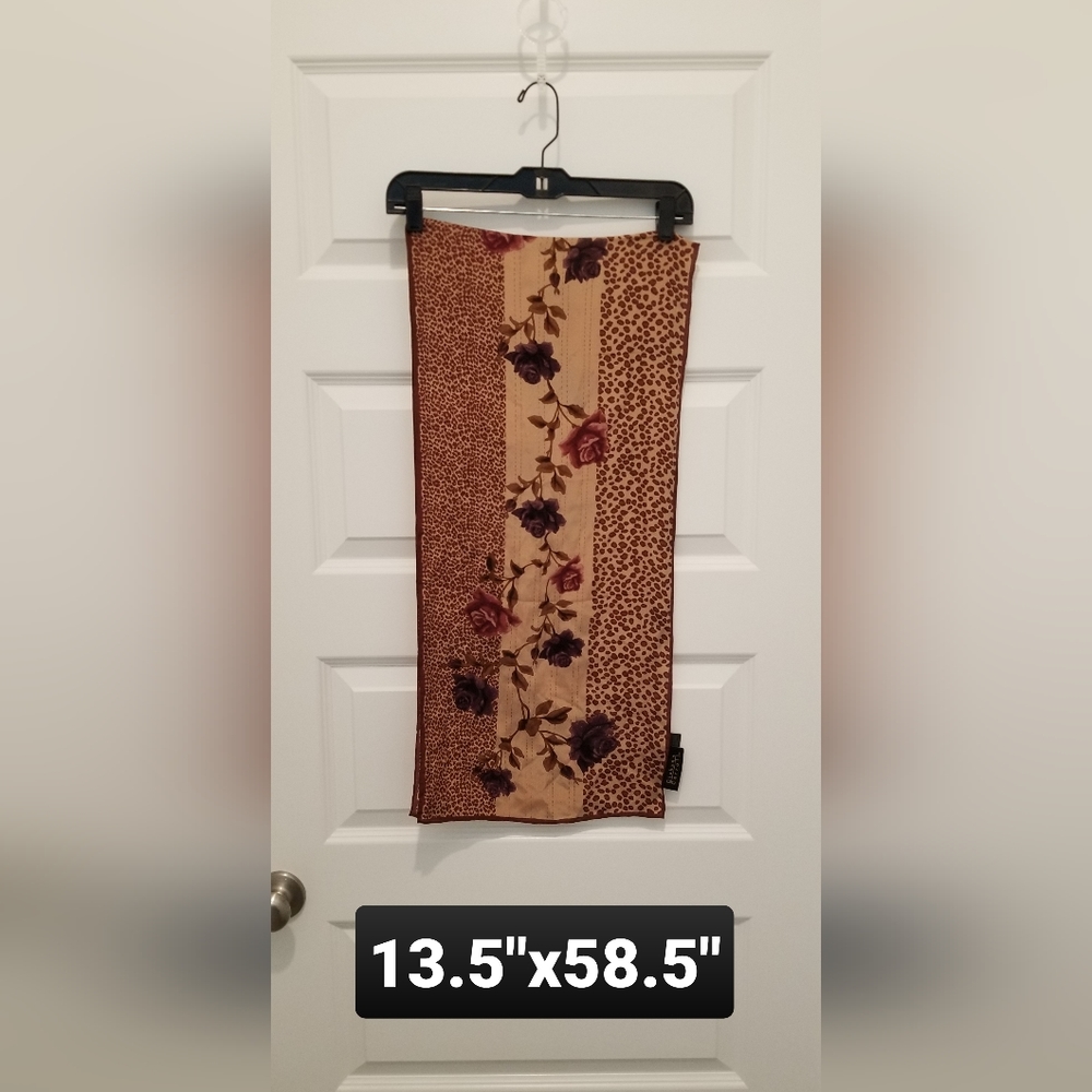 Diahann Carroll Scarf, Vintage, EUC, 100% Silk, Size 13.5x58.5"